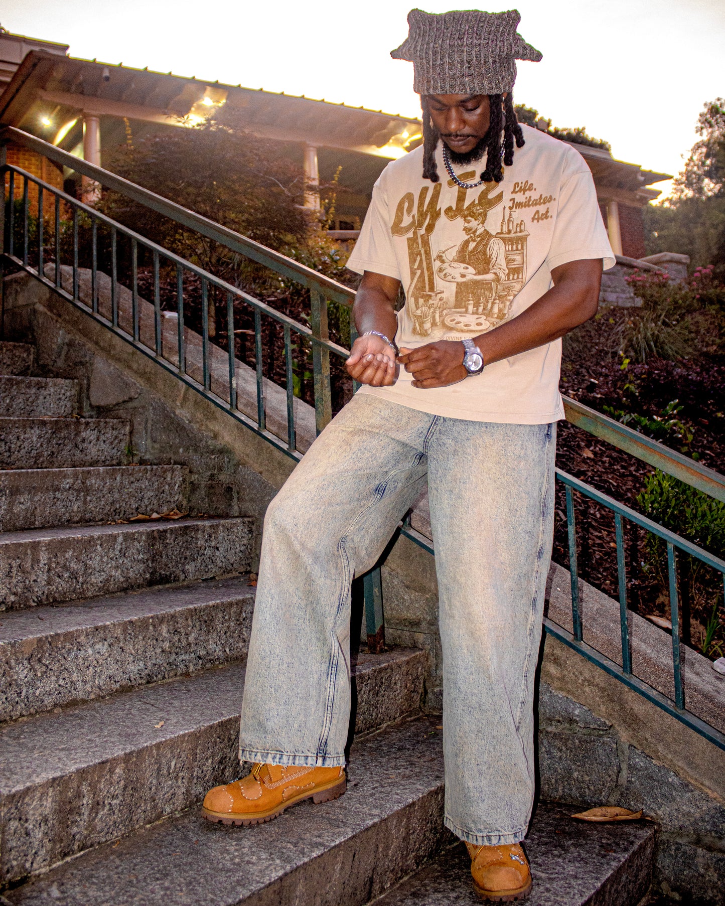 LYTE Art Tee- Sand