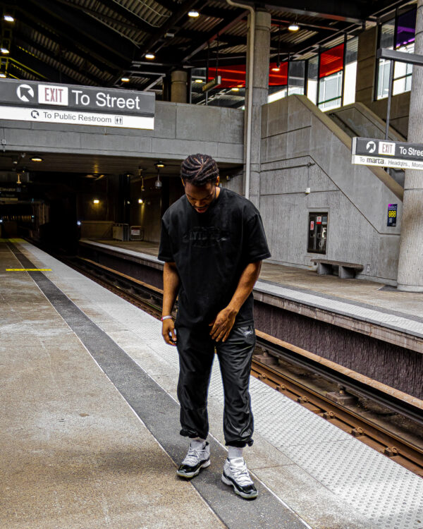 LYTE Statement Tee - Jet Black